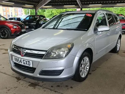 Used Vauxhall Astra 2004 Silver Estate