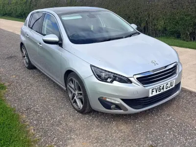 Second-hand Peugeot 308 2014 Argintiu Hatchback