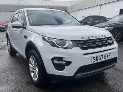 Used Land Rover Discovery 5 SE 180 HP (132 kW) 2017 White SUV