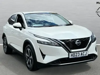 Used Nissan Qashqai N-Connecta 140 HP (102 kW) 2023 White SUV