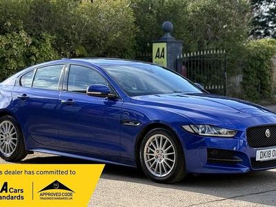 Used Jaguar XE R-Sport 163 HP (119 kW) 2018 Blue Sedan