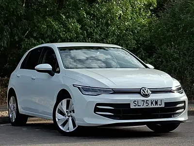 Used VW Golf VIII Match 115 HP (84 kW) 2025 White Hatchback