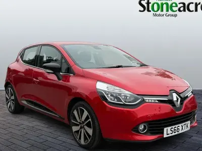 Used Renault Clio Dynamique 90 HP (66 kW) 2013 Red Hatchback