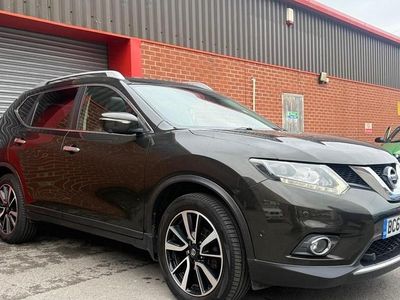 Used Nissan X-Trail Tekna 2017 Green SUV