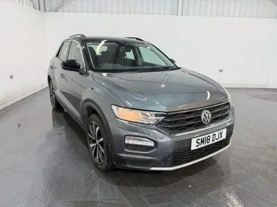 Used VW T-Roc SE 150 HP (110 kW) 2018 Grey SUV