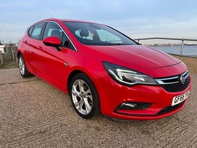 Red Used 2016 Vauxhall Astra SRi Hatchback | £3,795 (Fair price)