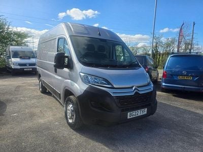 Usado Citroën Relay 140 HP (102 kW) 2022 Cinzento Van