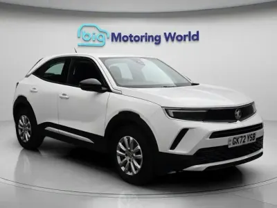 Used Vauxhall Mokka Design Edition 100 HP (73 kW) 2022 White SUV