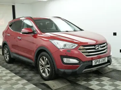 Used Hyundai Santa Fe Premium 194 HP (142 kW) 2015 Red SUV