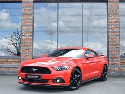 Usado Ford Mustang Fastback 350 CV (257 kW) 2018 Rojo Coupe