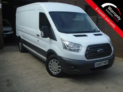 Usado Ford Transit 130 CV (95 kW) 2019 Blanco Van