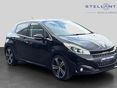 Used Peugeot 208 GT-line 109 HP (80 kW) 2019 Black Hatchback