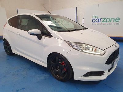 Used Ford Fiesta ST 2014 White Hatchback