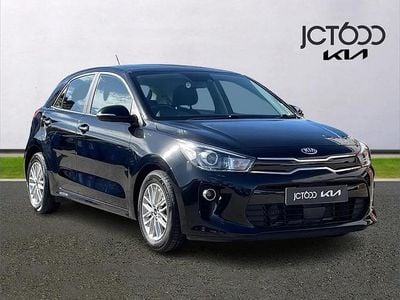 Used Kia Rio 83 HP (61 kW) 2020 Black Hatchback