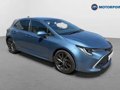 Used Toyota Corolla 122 HP (89 kW) 2022 Blue Hatchback