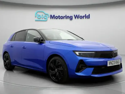 Used Vauxhall Astra S 180 HP (132 kW) 2023 Blue Hatchback