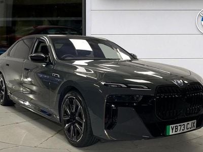 BMW i7
