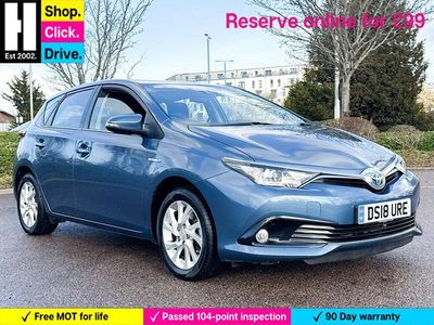 Used Toyota Auris Hybrid 136 HP (100 kW) 2018 Blue Hatchback
