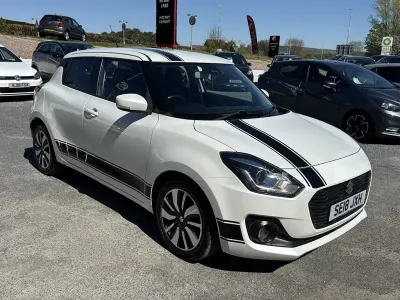 Używany Suzuki Swift SZ5 2018 Biały Hatchback