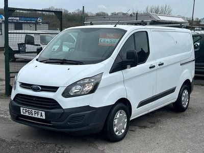 Used Ford Transit Custom 105 HP (77 kW) 2017 White Van