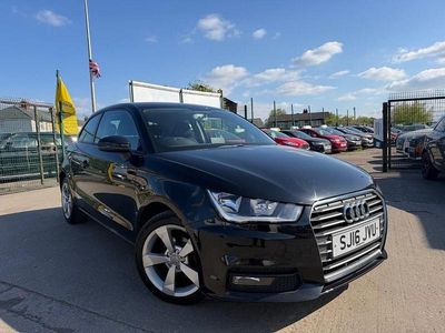 Usado Audi A1 Sport 95 HP (69 kW) 2016 Preto Citadino