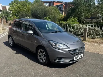 Usado Vauxhall Corsa SRi 2016 Cinzento Citadino