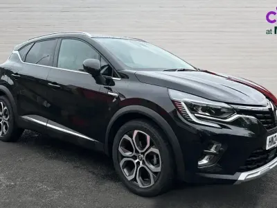 Używany Renault Captur Techno 91 KM (66 kW) 2024 Czarny SUV