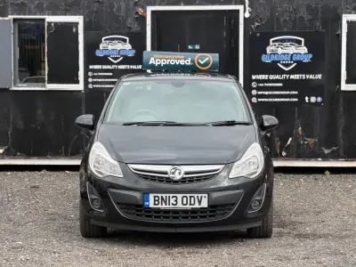 Usado Vauxhall Corsa 100 HP (73 kW) 2013 Preto Citadino