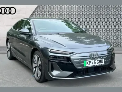 Novo Audi A6 e-tron S-Line 266 kW (362 HP) 2025 Cinzento Citadino