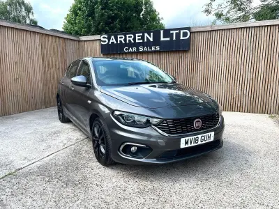 Used Fiat Tipo Lounge 95 HP (69 kW) 2018 Grey Hatchback