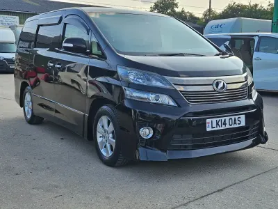 Begagnad Toyota Alphard 2014 Svart Minibuss