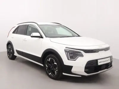 Used Kia Niro 150 kW (204 HP) 2025 White SUV