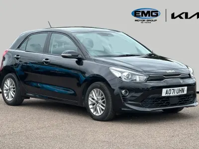 Used Kia Rio 99 HP (72 kW) 2022 Black Hatchback
