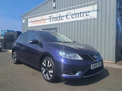 Used Nissan Pulsar Tekna 115 HP (84 kW) 2016 Blue Hatchback