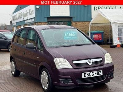 Used Vauxhall Meriva 89 HP (65 kW) 2006 Purple MPV