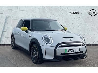 Used Mini Cooper S Level 1 135 kW (184 HP) 2022 White silver Hatchback