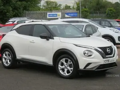 Used Nissan Juke N-Connecta 117 HP (86 kW) 2020 White SUV