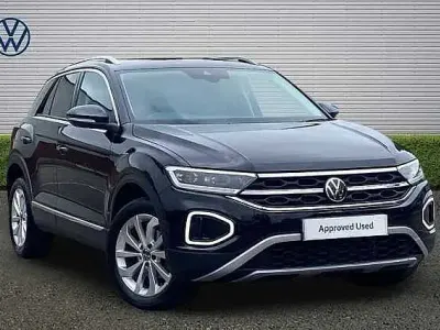 Used VW T-Roc Style 150 HP (110 kW) 2024 Black SUV
