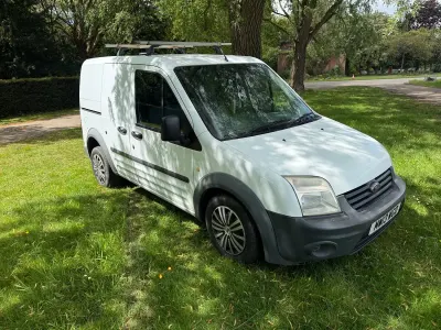 Used Ford Transit Connect 75 HP (55 kW) 2013 White MPV