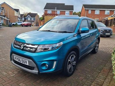 Turquoise Used 2016 Suzuki Vitara SZ5 Hatchback | £5,995 (Fair price)