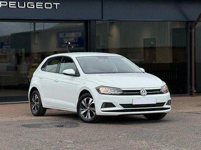 Used VW Polo SE 95 HP (69 kW) 2018 White Hatchback