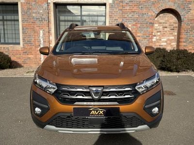 Used Dacia Sandero Comfort 100 HP (73 kW) 2022 Orange Hatchback