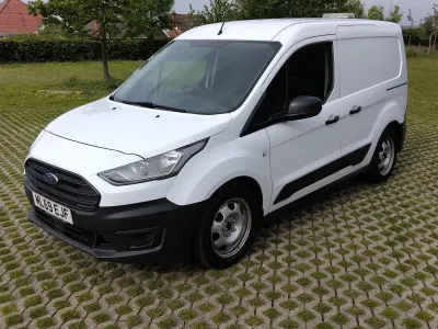 Used Ford Transit 100 HP (73 kW) 2019 White Van