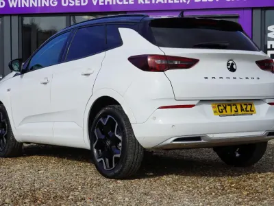 Używany Vauxhall Grandland X Ultimate 128 KM (94 kW) 2023 Biały SUV