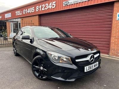 Used Mercedes CLA200 136 HP (100 kW) 2015 Black Estate