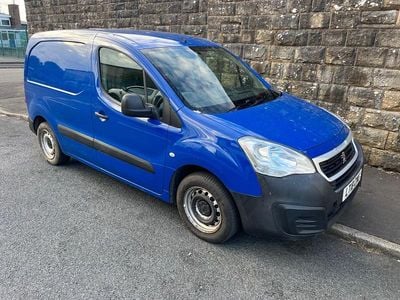 Blue Used 2018 Peugeot Partner S MPV | £1,799 (A bit pricey)