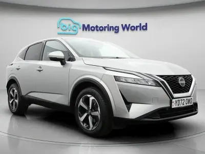 Used Nissan Qashqai N-Connecta 140 HP (102 kW) 2022 Silver SUV