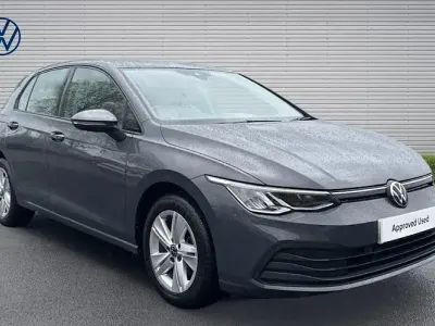 Used VW Golf VIII Life 150 HP (110 kW) 2022 Grey Hatchback