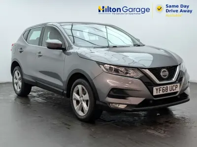 Usado Nissan Qashqai Acenta 2018 Cinzento SUV