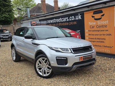 Used Land Rover Range Rover evoque SE 2017 Silver Estate